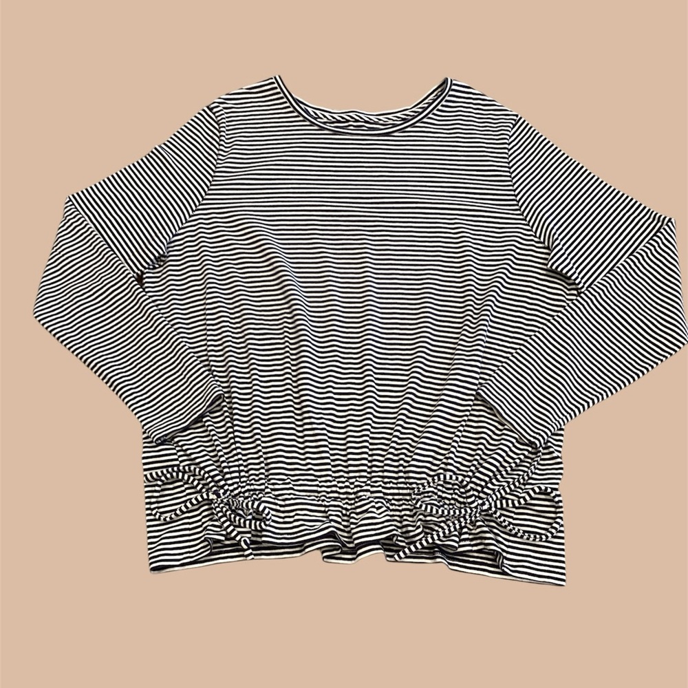 Anybody Striped Navy and White Women's Top 💙